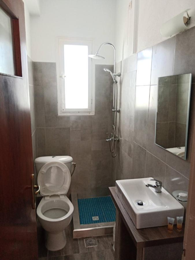 Georgios L Hotel สโกเปลอสทาวน์ ภายนอก รูปภาพ